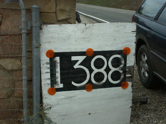 g002